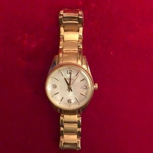 Womens Fossil watch opal cover gold & white